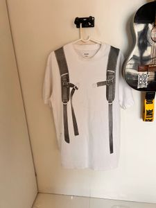 men’s t-shirt