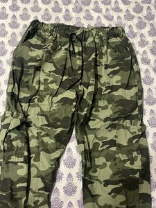 Olive Green Camo Pants For Trekking And Trips
