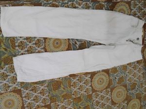 White New Jeans
