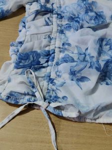 Floral Print Crop Top