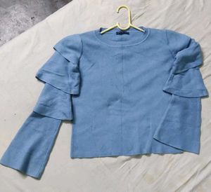 Beutiful Blue Top With Balloon Sleeves