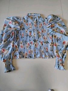 Floral Smocked Puff Sleeve Top