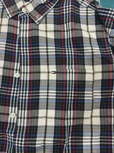 Tommy Hilfiger Plaid Button-Down Shirt