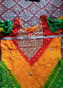 Bandhani Salwar Suit