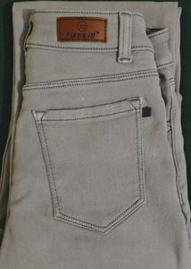 straight fit jeans