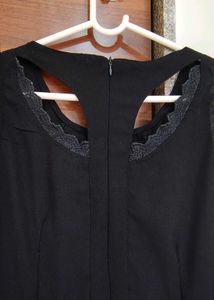 MINERAL Black Dress (Bust 34)