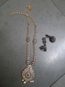 Elegant Necklace & Earring Set