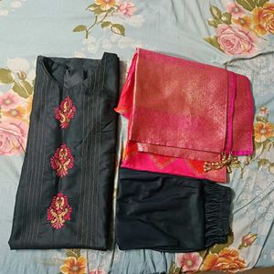 Black  Embroidered Kurta set