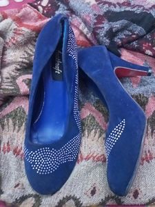 ELECTRIC BLUE RHINESTONE POINTED TOE STILETTO HEEL