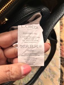Black Handbag With Crosdbody Strap
