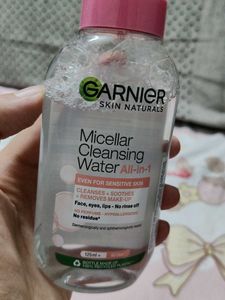 Garnier Micellar Cleansing Water