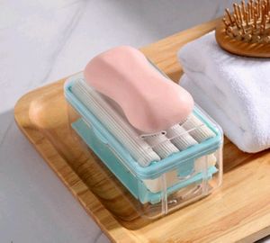 PORTABLE SOAP DISH
