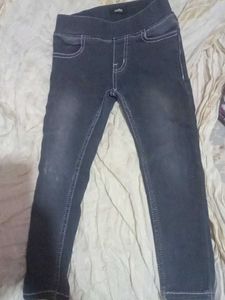 Zudio Jeans For 2-4 Years Girl