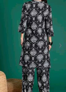 Sangria Black And White Kurta Set