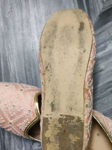 Peach Ethnic Jutti