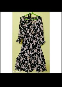 New Mid Length Pleated Dress With Jacket