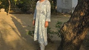 Embroidered Kurti Set