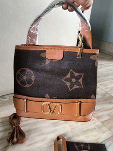 SALE 🆕🎄🎅Stylish Brown Patterned Handbag