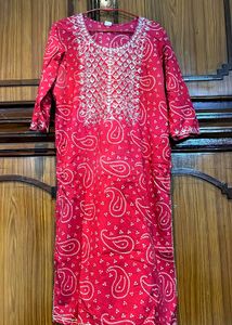 Red Paisley Print Kurta Skirt Set. Size- XL