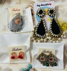 Earring Set 4 Combo Earrings