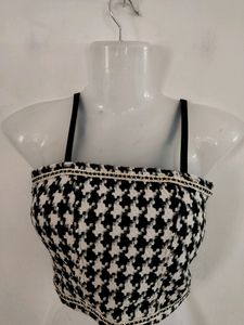 Black Casual Paded Crop Top (Women)