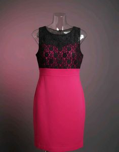 Chic Pink & Black Dress