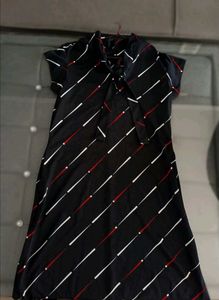 Chic & versatile tie-neck dress!✨