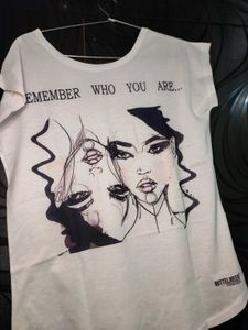 Urbanic White graphic print tee
