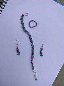 Dual Colour Daisy Bracelet Combo ✨