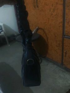 Black Ruched Handle Bag
