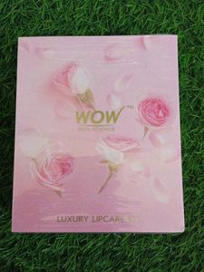LUXURY LIP CARE KIT