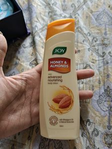 Joy Honey &amp; Almonds Body Lotion - 100ml