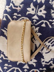 A Small Handbag In Lowest Price