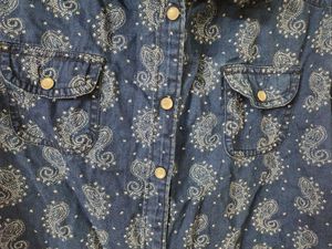 Casual Woman Blue Print Shirt- L