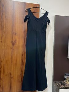 Elegant Black Maxi Dress