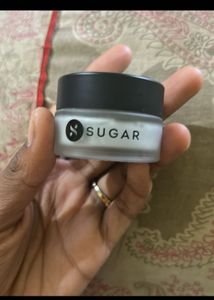 Banana Powder , Eye Liner , Kajal