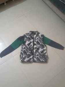 Boys Camo Padded Vest