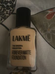 Lakme Forever Matte Foundation