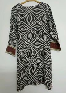 Brown&amp;OffWhite Geometric Print Kurti , Embroidery