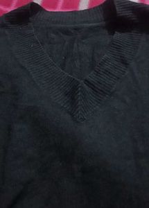 Casual Outfit: hoodie and a black v neck sweater