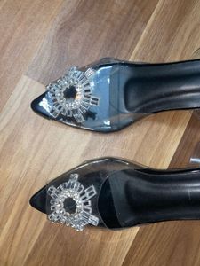 NEW Trendy Heels Unused