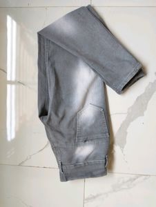 Jeans. Charcoal