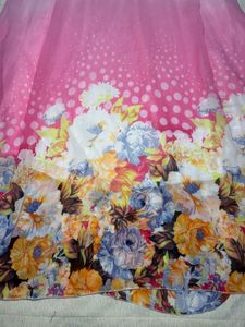Pink Floral Dress🩷🤍