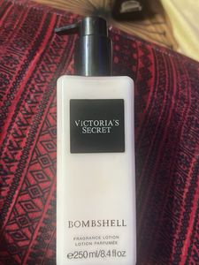 Victoria&#39;s Secret Bombshell Lotion