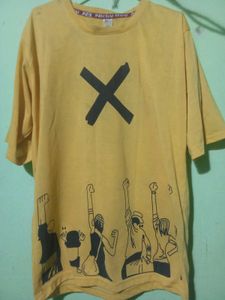 T Shirt 💛