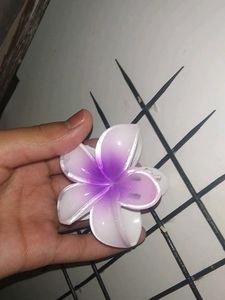 flower cluture and tapes with a charm