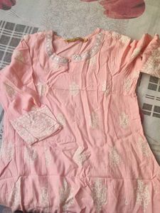 Avaasa Kurta