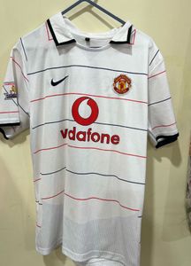 MANCHESTER UNITED 2003 away CR7FOOTBALL JERSEY