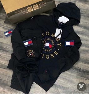 Tommy Hilfiger Hoodie & Pants Set