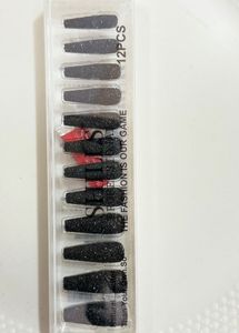 Sparkly Black Press-On Nails